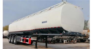 Tri Axle 42000 Liters Fuel Tanker Semi Trailer will export to Ghana