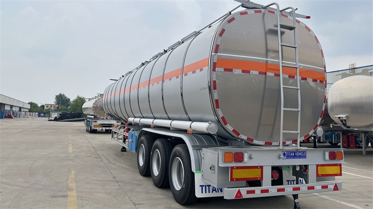 38000 Ltrs Stainless Steel Fuel Tanker Trailer for Sale In Angola