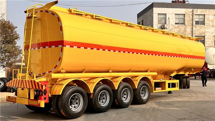 4 Axle 50000 Liters Petroleum Tanker Trailer for Sale In Dominica