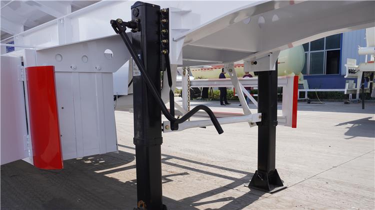 45000 Liters Palm Oil Tanker Trailer for Sale in Botswana