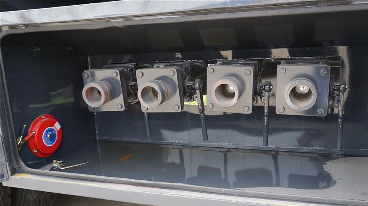 Henred Fruehauf Fuel Tankers Trailer for Sale in Zambia - Henred Trailers for Sale