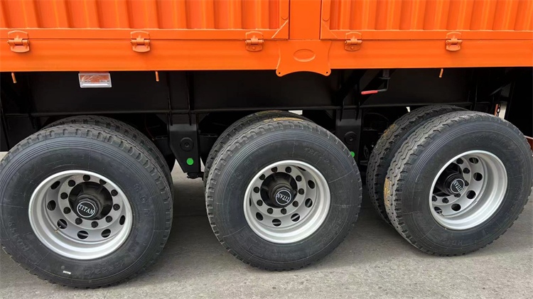 Henred Fruehauf Fence Semi Trailers for Sale In Zimbabwe