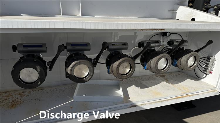 45000 Liters Oil Tanker Trailer for Sale In Zimbabwe Harare