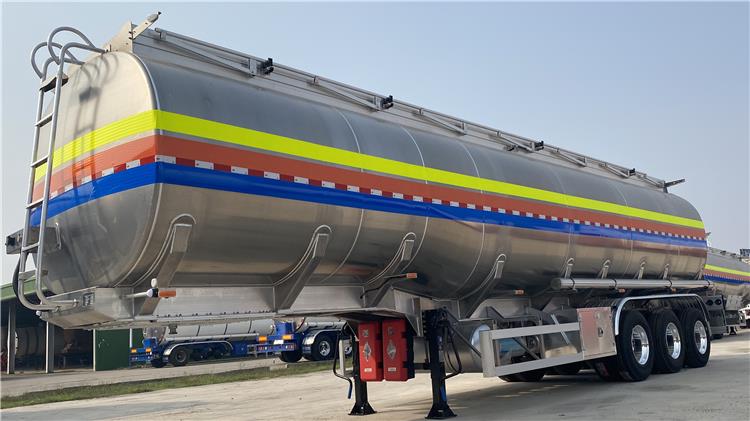 40000 Lts Aluminum Tanker Trailer for Sale In Costa Rica