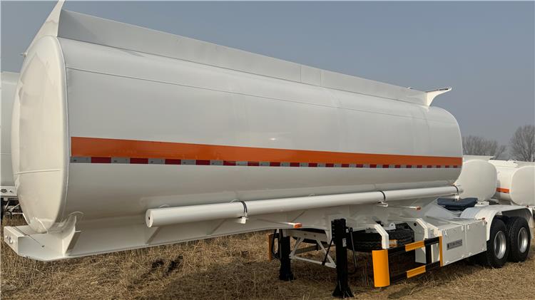 Superlink Fuel Tanker Trailer with 28000L+35000L for Sale In Angola