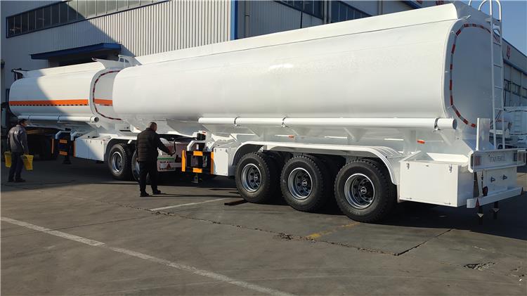 Superlink Fuel Tanker Trailer with 28000L+35000L for Sale In Angola