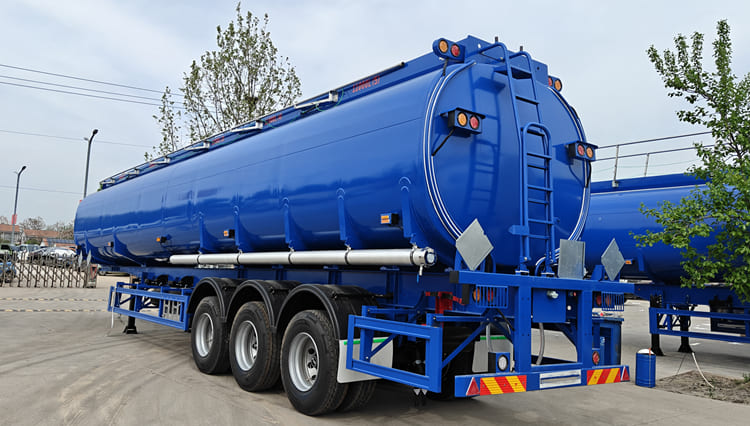 3 Axle 45000 Liters Fuel Tanker Trailers for Sale in Uganda