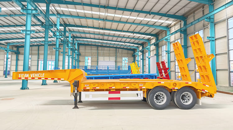 2 Axle Low Bed Trailer for Sale in Tema, Ghana